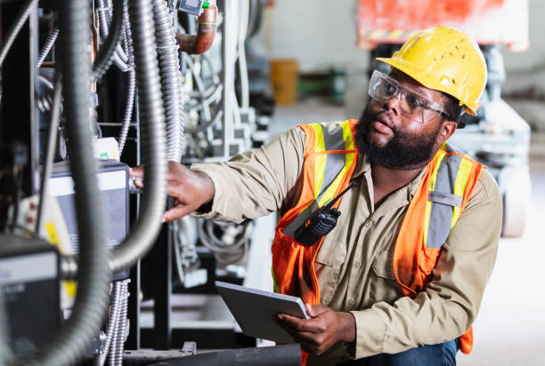 Best Electrical Repair Services  in Lake Winnebago, MO